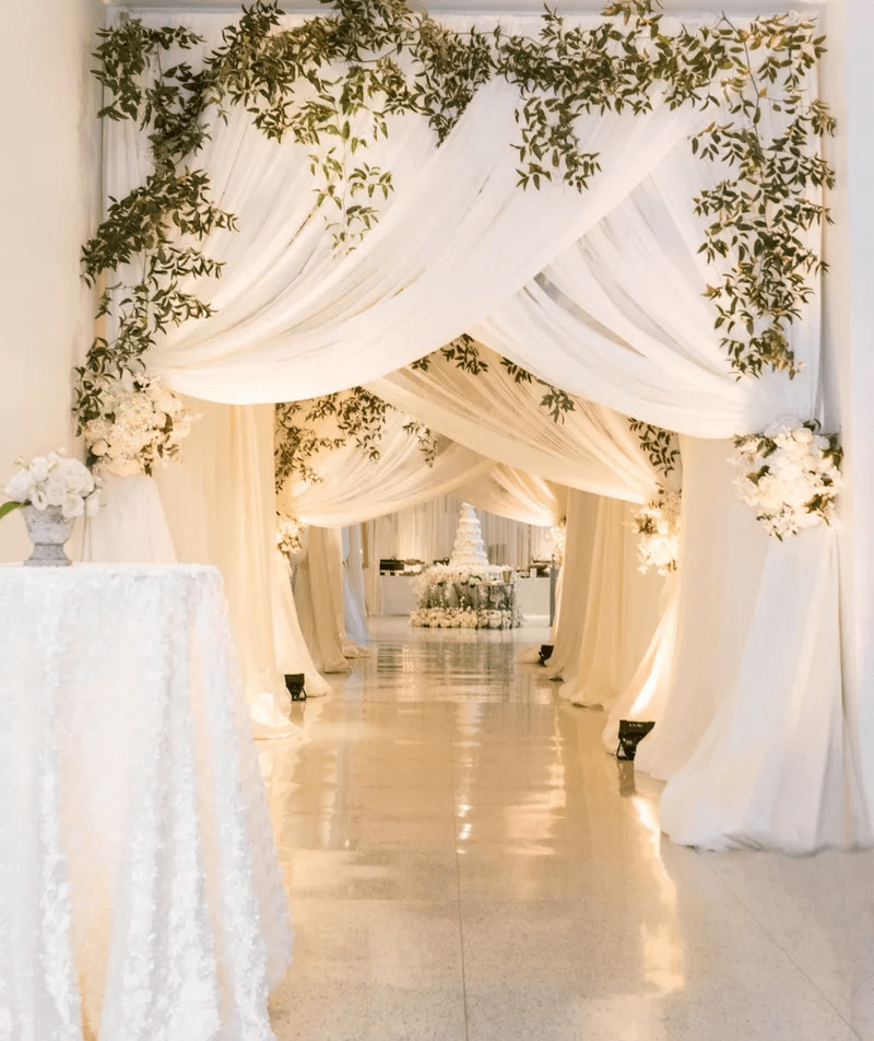 Image Via: Brides file-2494566