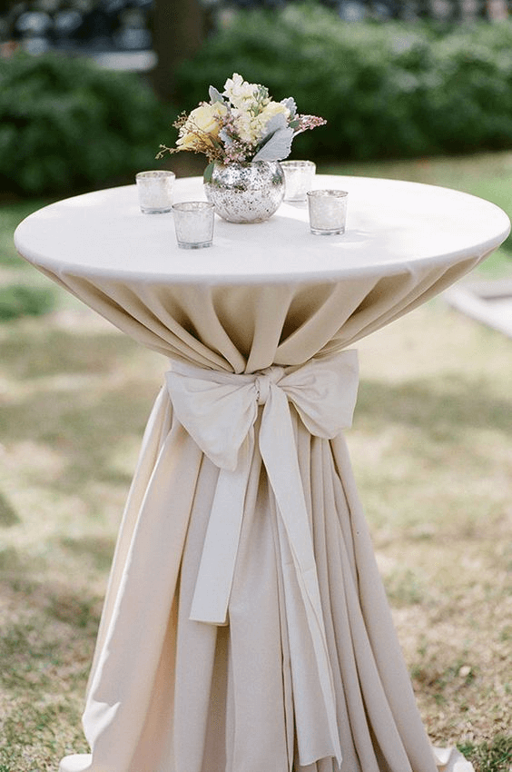 Image Via:Style Me Pretty file-4380778