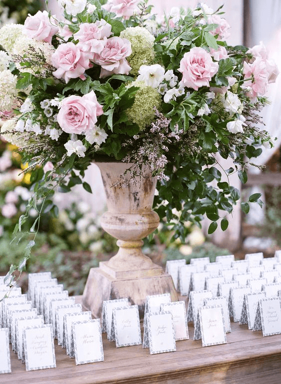 Image Via: Martha & Stewart Weddings file-6235465