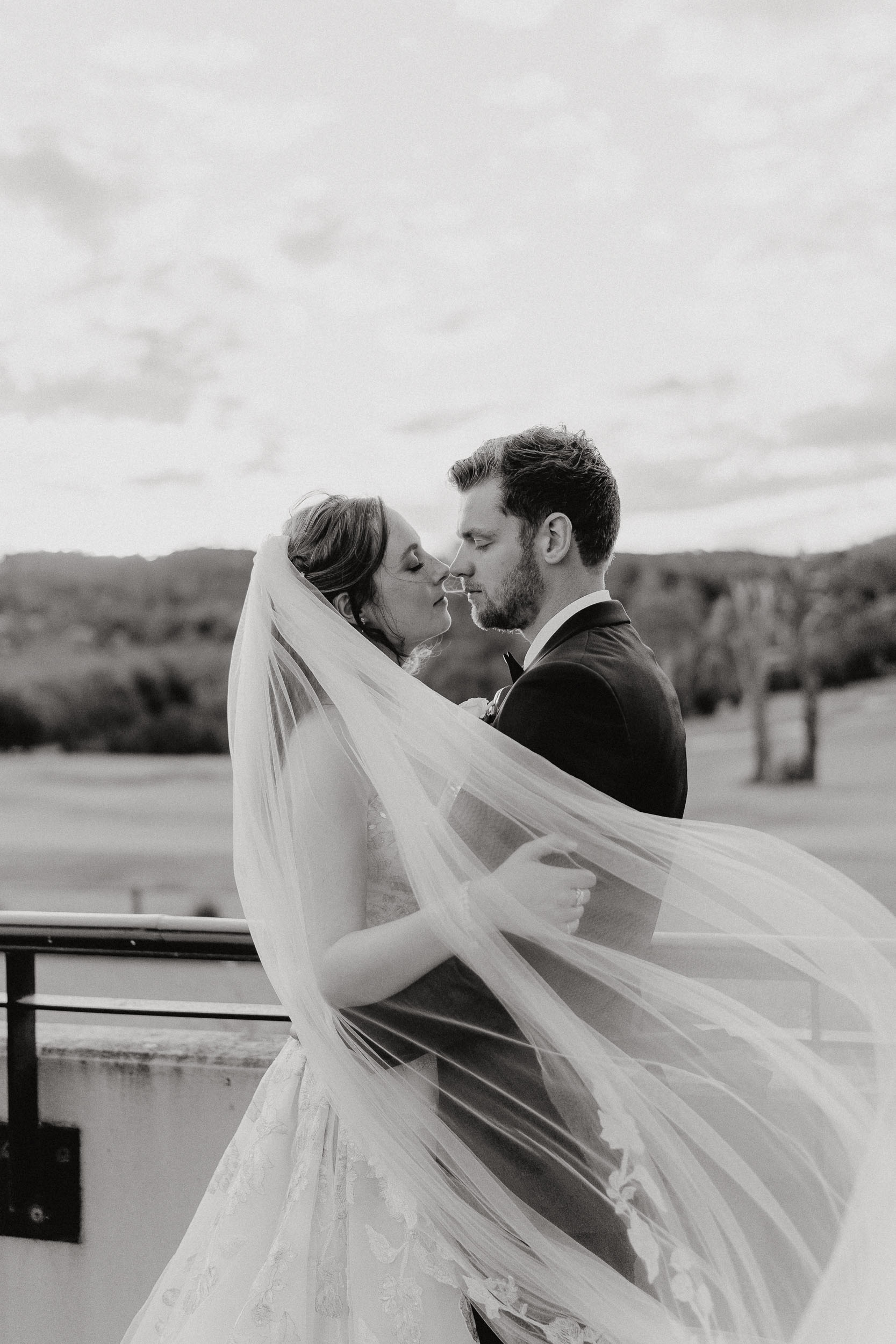 Melbourne-Wedding-Photography-RACV-healesville-39